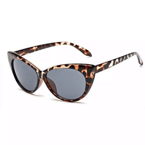 Boutique Brown & Black Cheetah Cat Eye Sunglasses - Picture 2 of 3
